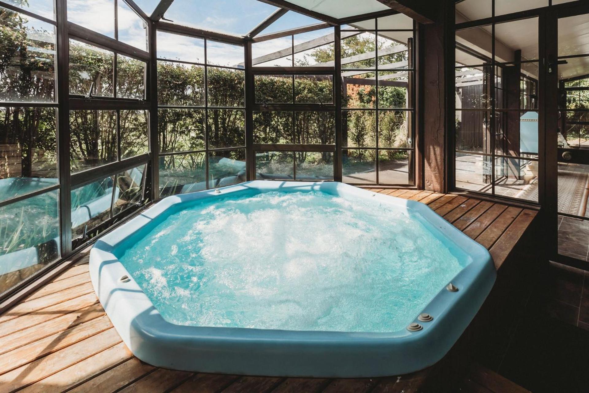 Family Fun Swimming Pool Spa Pool New Plymouth Exteriér fotografie